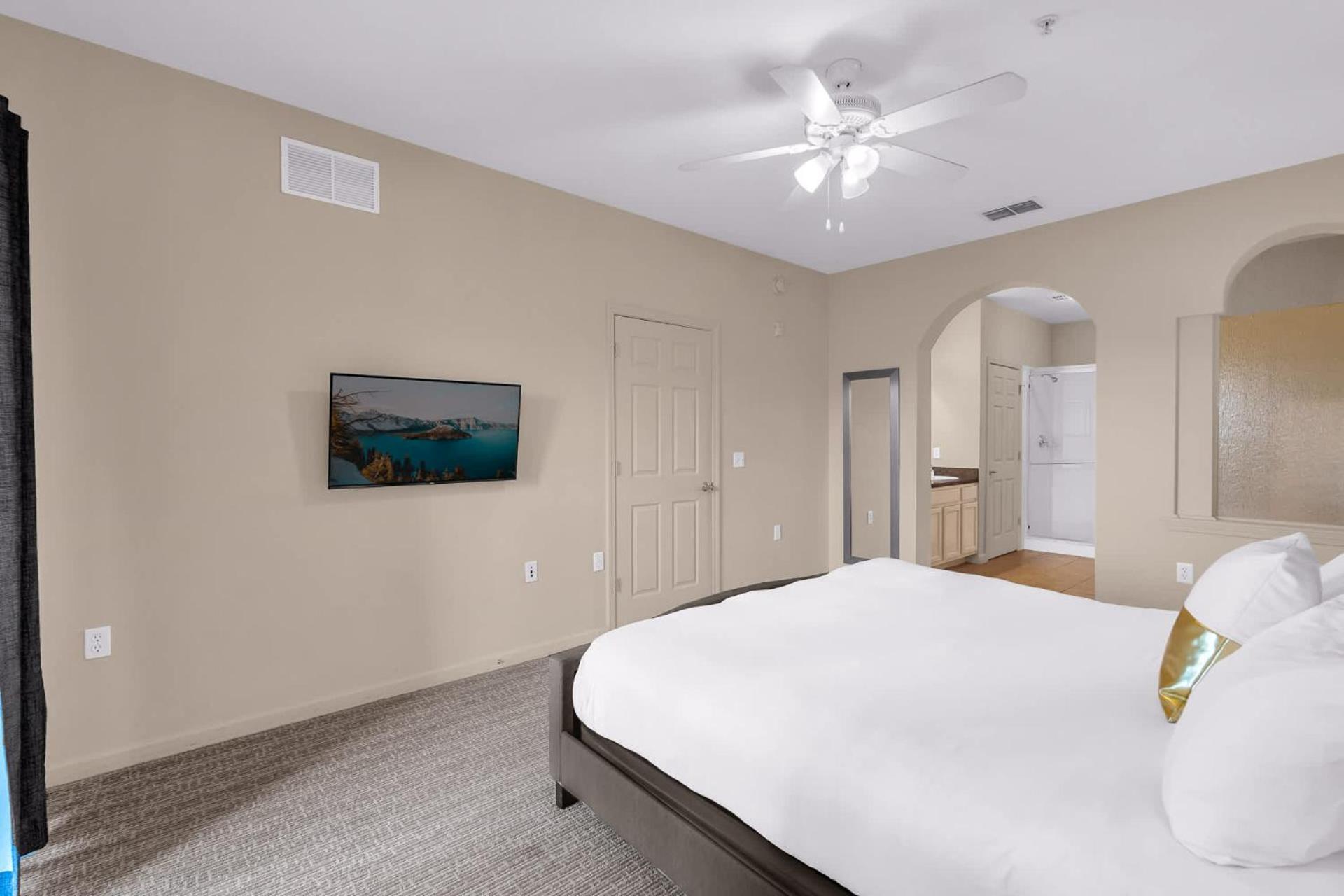 Modern 3br Near - Pool And Hot Tub! Hébergement de vacances *