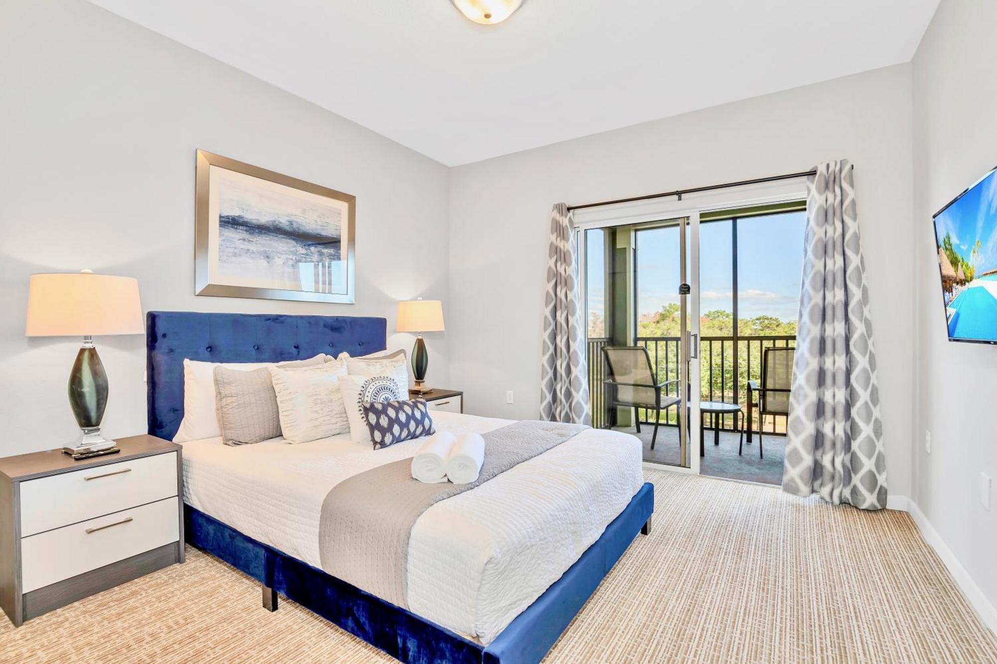 Modern 3br Near - Pool And Hot Tub! Hébergement de vacances